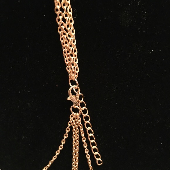 🎊Host Pick🎊Pentagram Multilayer Goldtone Necklace New - Picture 4 of 6